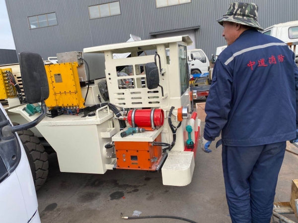 車載發動機艙水基自動滅火裝置提高礦山安防
